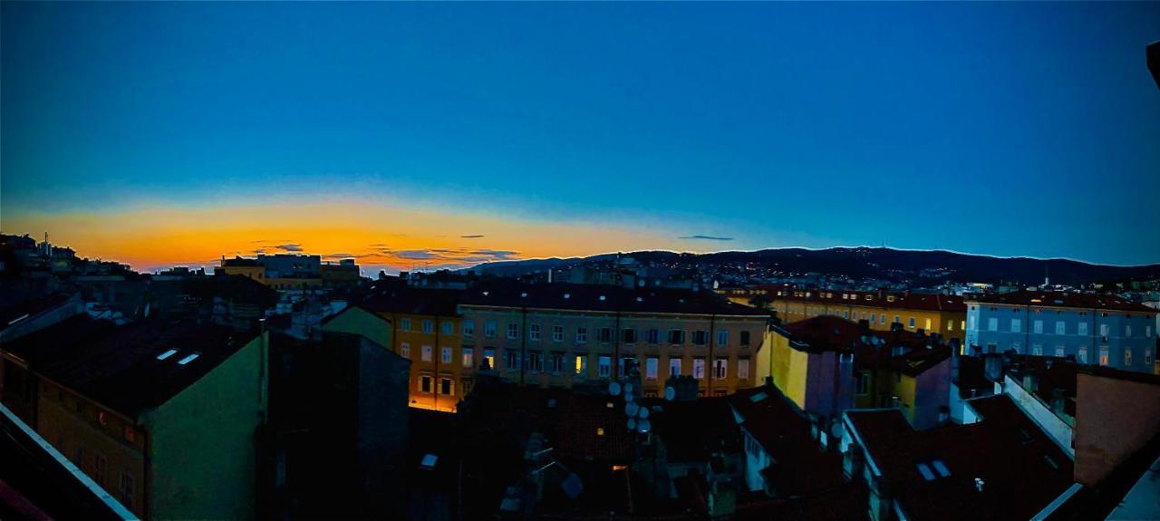 Maison D'Or Trieste Esterno foto
