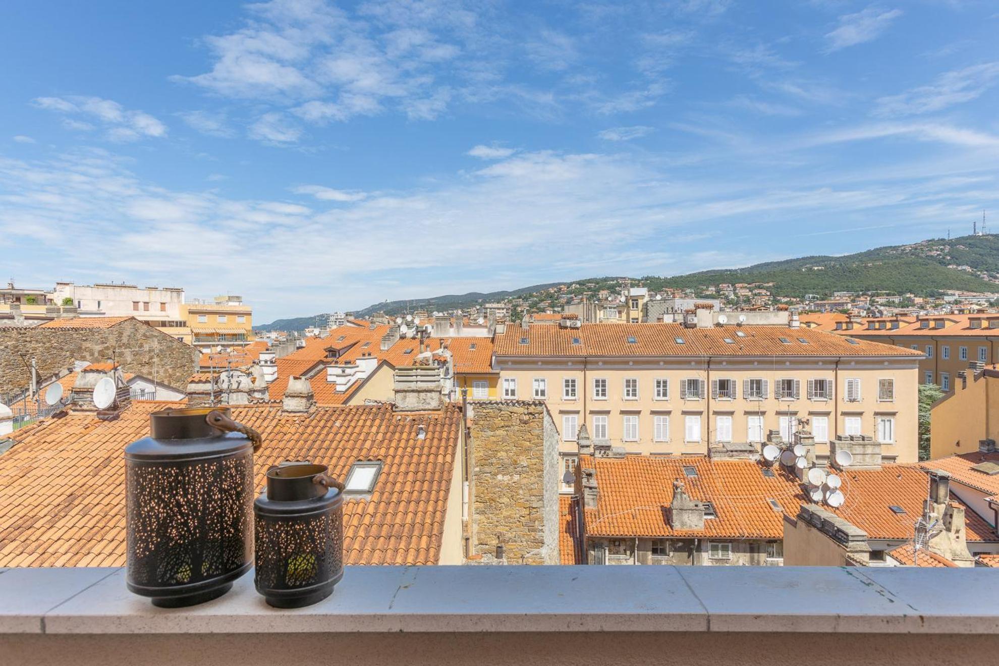 Maison D'Or Trieste Esterno foto